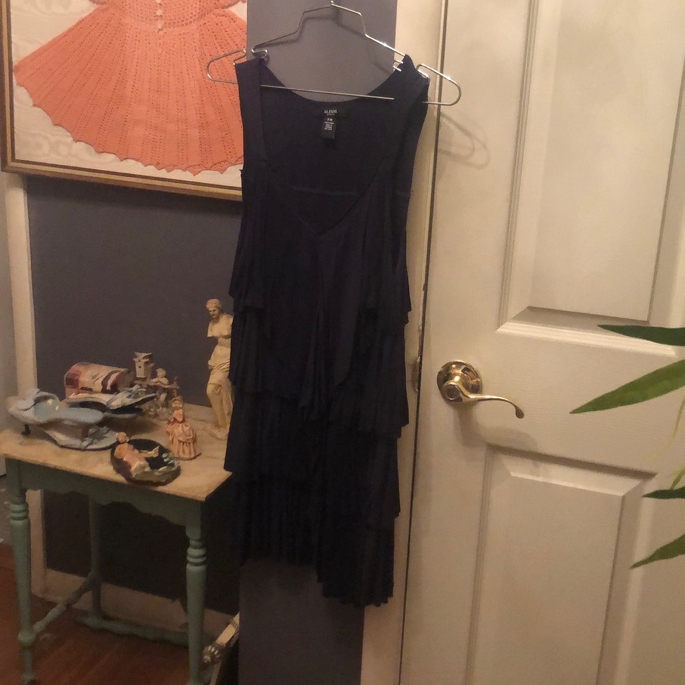 AlfanI black dress